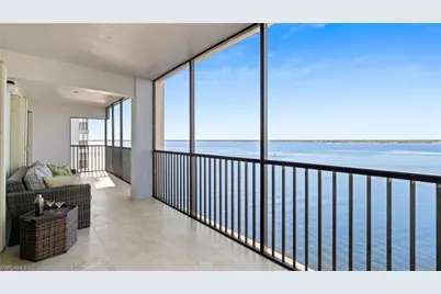 1900 Virginia Ave #1001, Fort Myers, FL 33901 - Photo 13