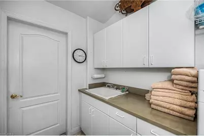 3229 SE 1st Ct, Cape Coral, FL 33904 - Photo 25