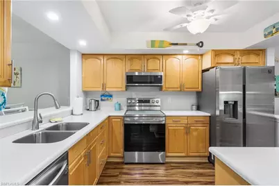 8366 Charter Club Cir #12, Fort Myers, FL 33919 - Photo 7