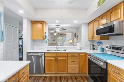 8366 Charter Club Cir #12, Fort Myers, FL 33919 - Photo 9