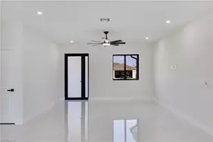 1810 NE 6th Pl, Cape Coral, FL 33909 - Photo 11