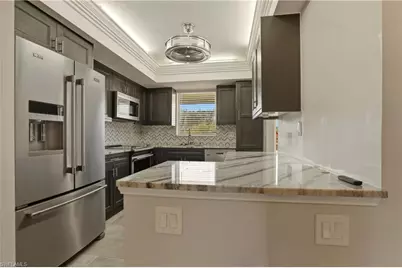 403 SE 43rd Ter #9, Cape Coral, FL 33904 - Photo 7