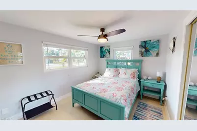 560 E Valley Dr, Bonita Springs, FL 34134 - Photo 11