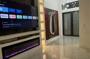 3917 33rd St SW, Lehigh Acres, FL 33976 - Photo 3