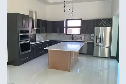 113 SW 37th Ave, Cape Coral, FL 33991 - Photo 11