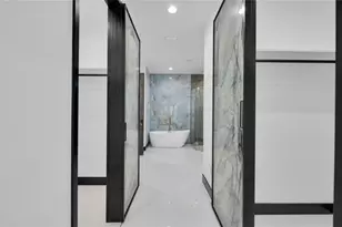 113 SW 37th Ave, Cape Coral, FL 33991 - Photo 19