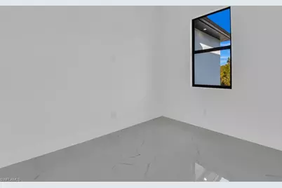 1839 Lockhaven Ct, Lehigh Acres, FL 33972 - Photo 5