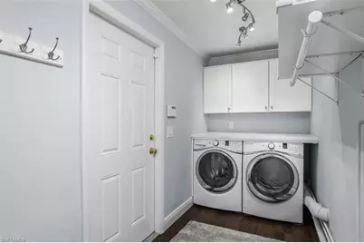 549 7th Ave N, Naples, FL 34102 - Photo 19