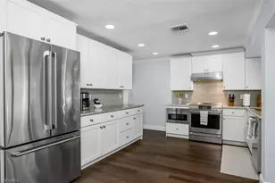 549 7th Ave N, Naples, FL 34102 - Photo 9