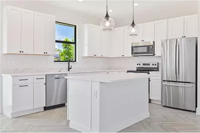 6109 Hershey Ave, Fort Myers, FL 33905 - Photo 7