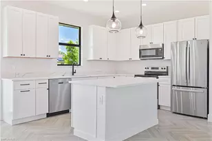 6109 Hershey Ave, Fort Myers, FL 33905 - Photo 7