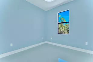 718 Bedford Point Ave, Lehigh Acres, FL 33974 - Photo 21