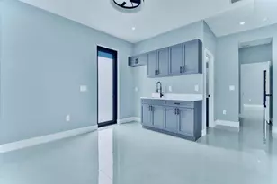 718 Bedford Point Ave, Lehigh Acres, FL 33974 - Photo 23