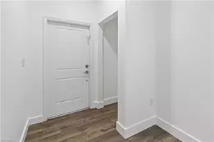 1131 SW 7th Ave, Florida City, FL 33034 - Photo 7