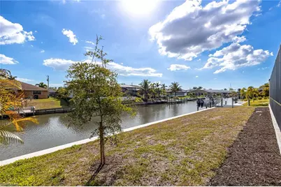 1406 Mohawk Pkwy, Cape Coral, FL 33914 - Photo 43