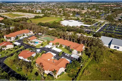 9627 Eaton Gardens Ln #105, Fort Myers, FL 33919 - Photo 5