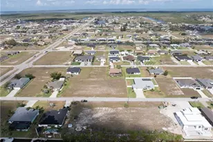 1620 NW 36th Pl, Cape Coral, FL 33993 - Photo 7