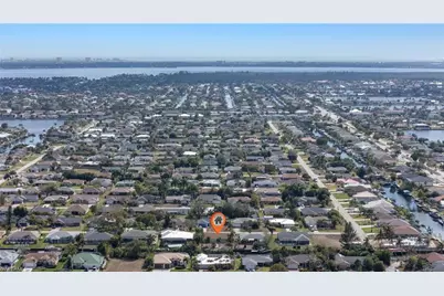 233 SW 42nd Ter, Cape Coral, FL 33914 - Photo 27