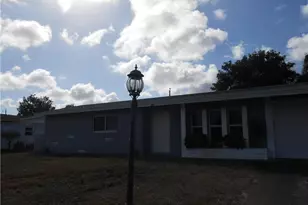 1516 Lindale Cir, Lehigh Acres, FL 33936 - Photo 3