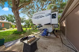 13782 River Forest Dr, Fort Myers, FL 33905 - Photo 19