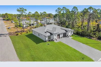 4662 29th St SW, Lehigh Acres, FL 33973 - Photo 29