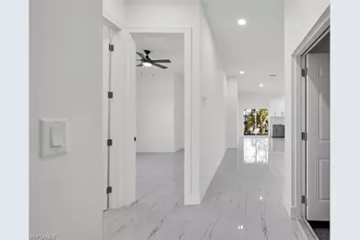 4662 29th St SW, Lehigh Acres, FL 33973 - Photo 5