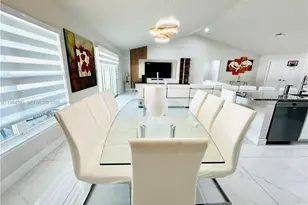 1137 NE 4th Pl, Cape Coral, FL 33909 - Photo 11