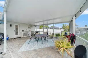 1007 SE 23rd Ave, Cape Coral, FL 33990 - Photo 23