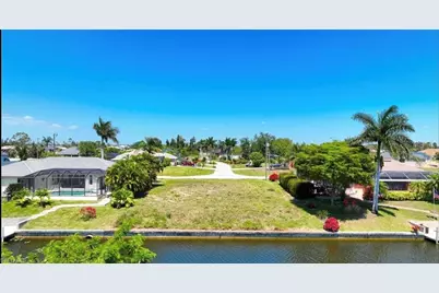 1716 SW 2nd St, Cape Coral, FL 33991 - Photo 1