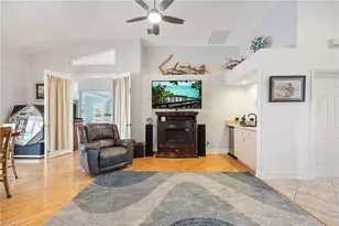 12249 Moon Shell Dr, Matlacha Isles, FL 33991 - Photo 13