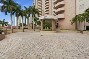 2090 W First St, Fort Myers, FL 33901 - Photo 5