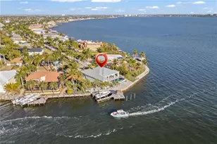 218 Bayshore Dr, Cape Coral, FL 33904 - Photo 45