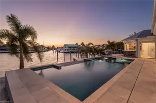 218 Bayshore Dr, Cape Coral, FL 33904 - Photo 5