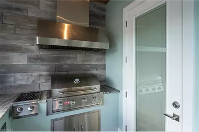 218 Bayshore Dr, Cape Coral, FL 33904 - Photo 25