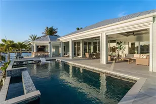 218 Bayshore Dr, Cape Coral, FL 33904 - Photo 21