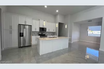 201 NW 3rd Ln, Cape Coral, FL 33993 - Photo 19