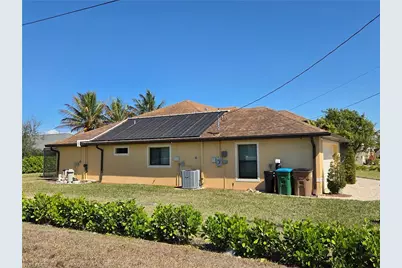 1627 SW 14th St, Cape Coral, FL 33991 - Photo 9