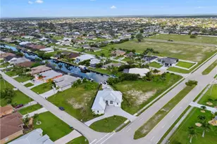 4222 SW 19th Pl, Cape Coral, FL 33914 - Photo 25