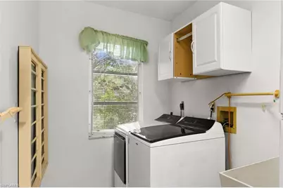 7305 Constitution Cir, Fort Myers, FL 33967 - Photo 37