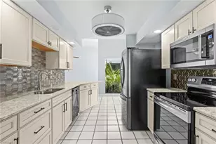 7305 Constitution Cir, Fort Myers, FL 33967 - Photo 13