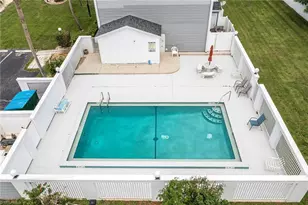 4641 SW Santa Barbara Pl, Cape Coral, FL 33914 - Photo 17