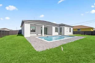 624 Tropicana Parkway W, Cape Coral, FL 33993 - Photo 37