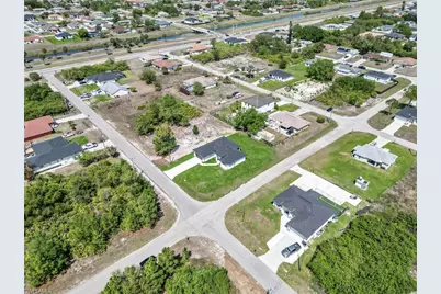 3314 10th St W, Lehigh Acres, FL 33971 - Photo 35