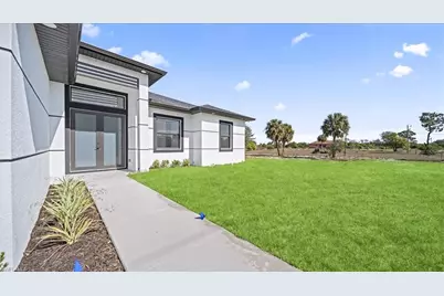 7608 8th Pl, Labelle, FL 33935 - Photo 5