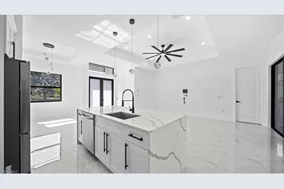 7608 8th Pl, Labelle, FL 33935 - Photo 11