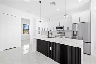 7608 8th Pl, Labelle, FL 33935 - Photo 9