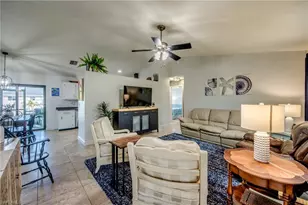 1617 SW 25th Ln, Cape Coral, FL 33914 - Photo 5