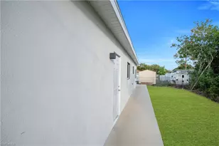 424 Alabama Rd S, Lehigh Acres, FL 33936 - Photo 7