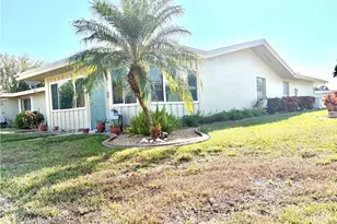 5593 Hamlet Ln, Fort Myers, FL 33919 - Photo 33