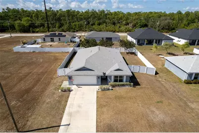 3306 NE 8th Pl, Cape Coral, FL 33909 - Photo 27